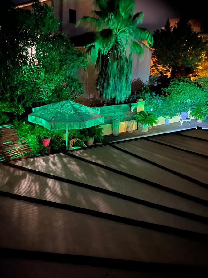 Chez Guy Panzió Marseille Kültér fotó